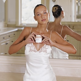 Gradual Face Tan - Crema hidratanta cu efect bronzant